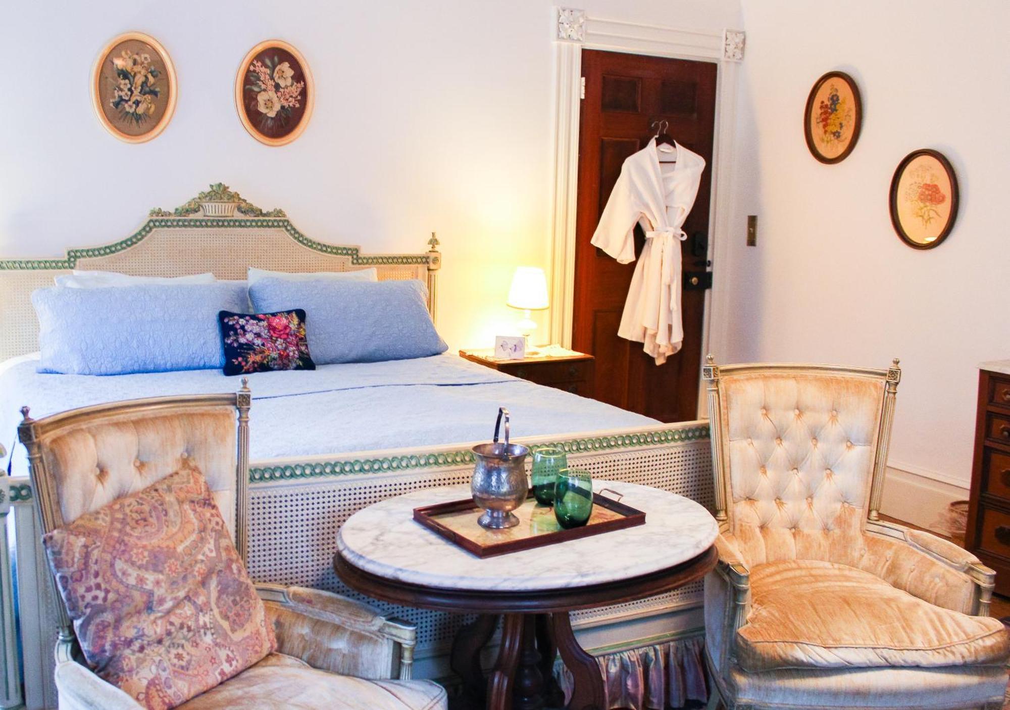 The Borland House Inn 몽고메리 외부 사진