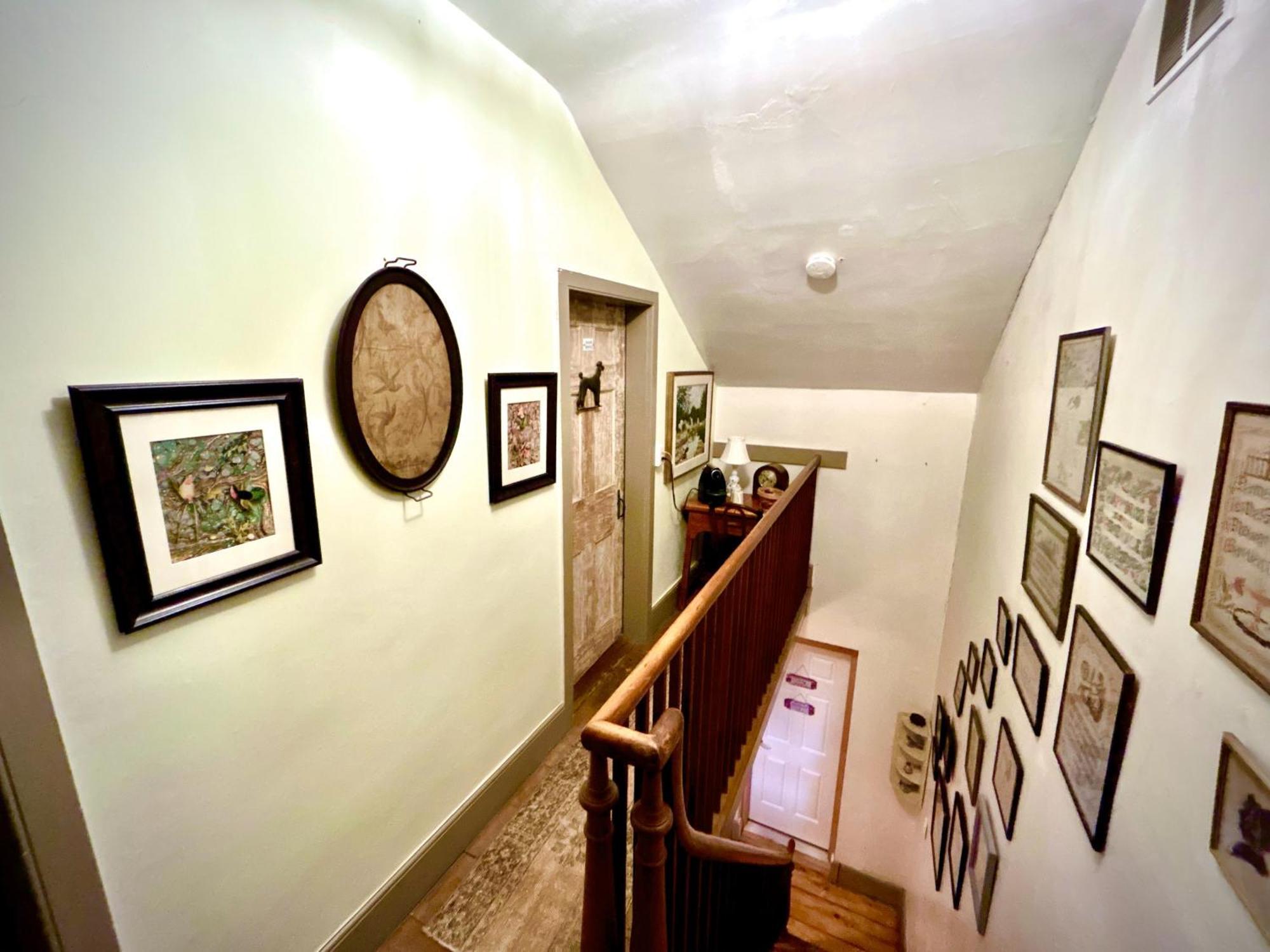 The Borland House Inn 몽고메리 외부 사진