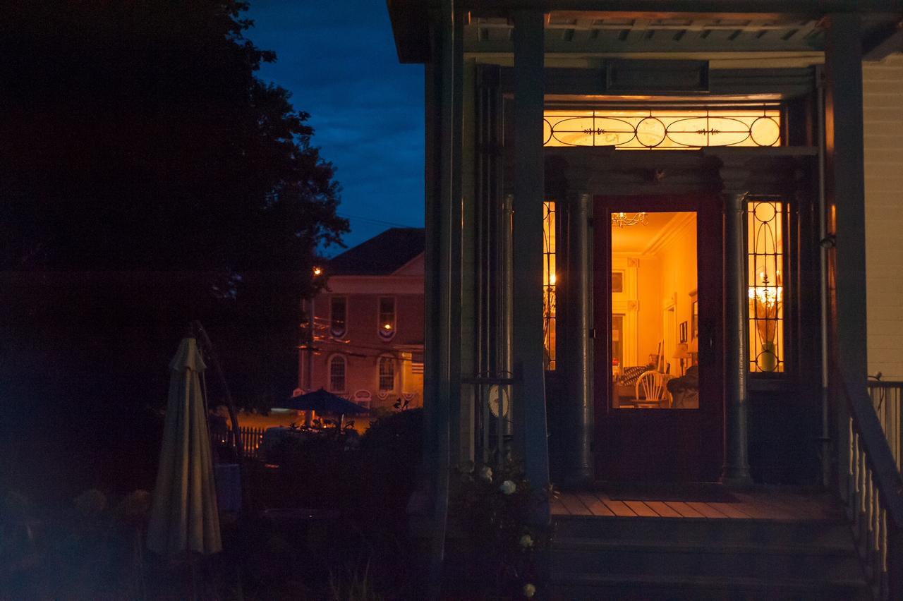 The Borland House Inn 몽고메리 외부 사진